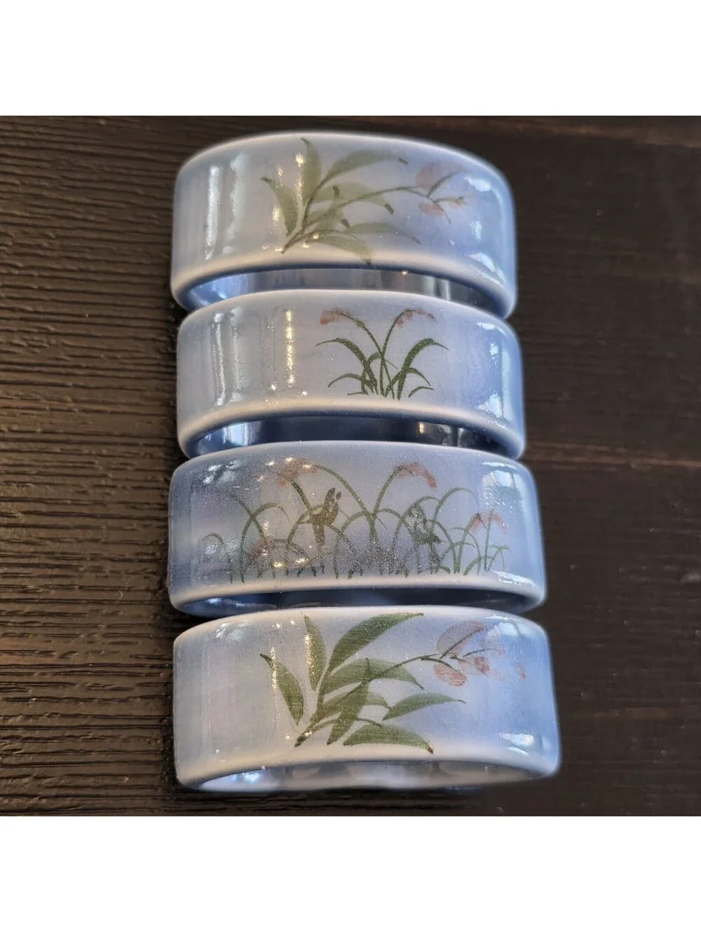 Set Of 4 Ceramic Floral Napkin Rings Light Blue Botanical Table Decor EUC